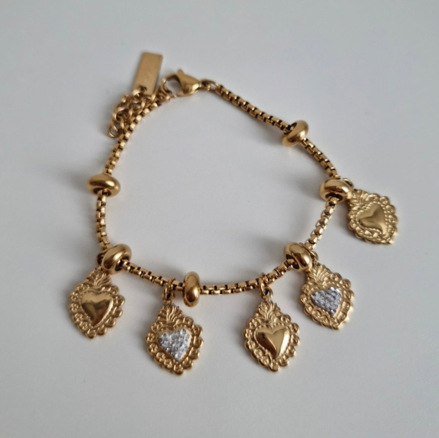 Bracciale Cuore Sacro con Ciondoli